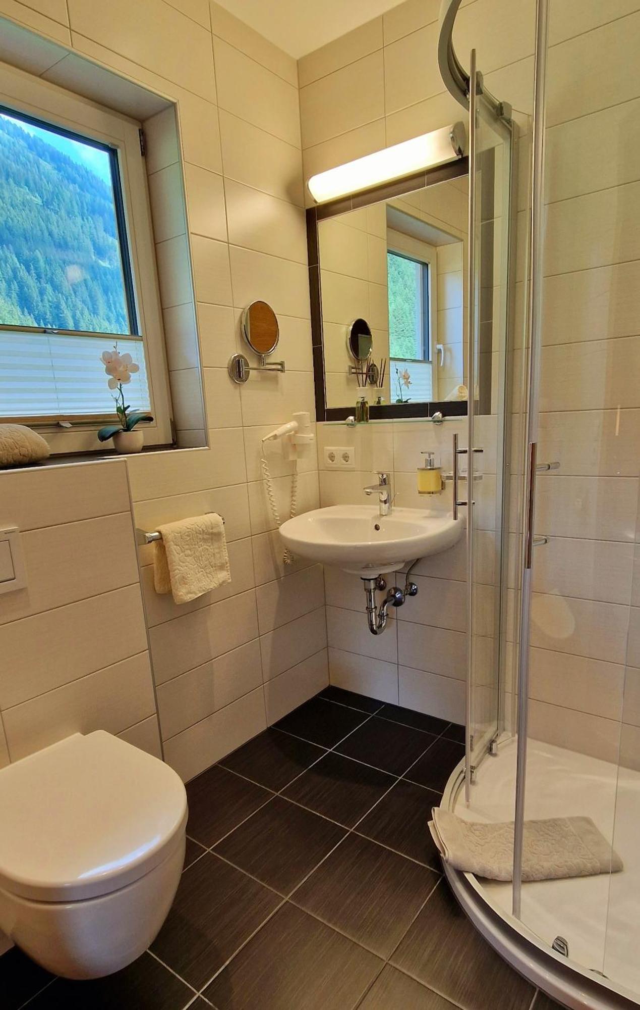 Ferienwohnung Haus Marchegg Tux Exterior foto